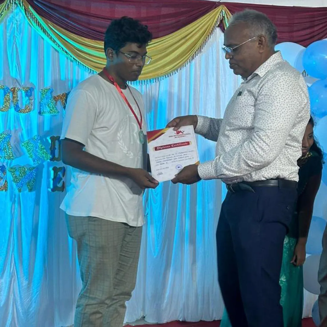 IRIK College campus and training - photo 26